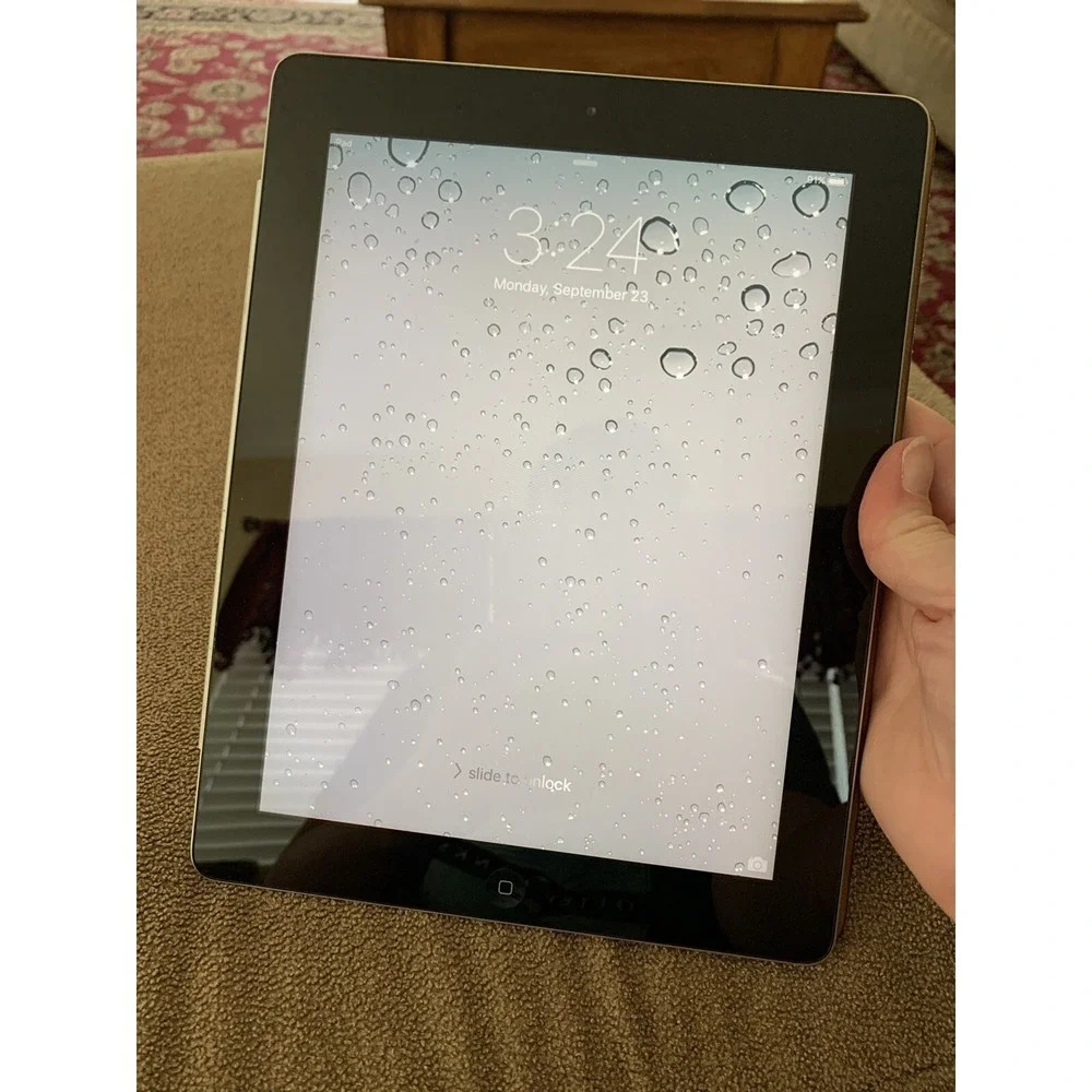 Apple iPad 2 2nd Gen MC769LL/A A1395 16GB Wi-Fi 9.7 LOCKED FOR PARTS (TD)